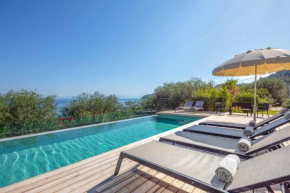Villa Apanemia Mare